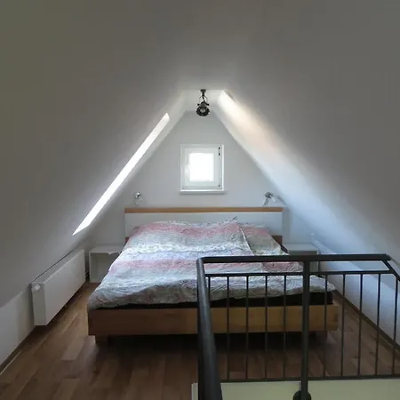 Hortensienhaus شقة زنغست